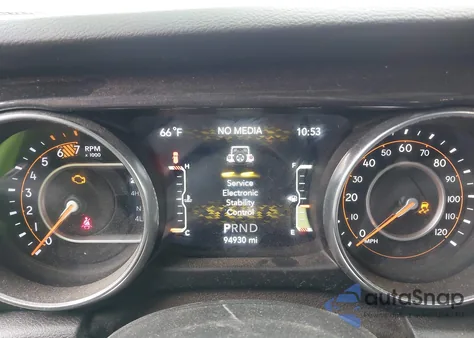 2021 Jeep Wrangler Unlimited Sport Altitude 4X4 from USA, damaged, VIN 1C4HJXDN3MW546325